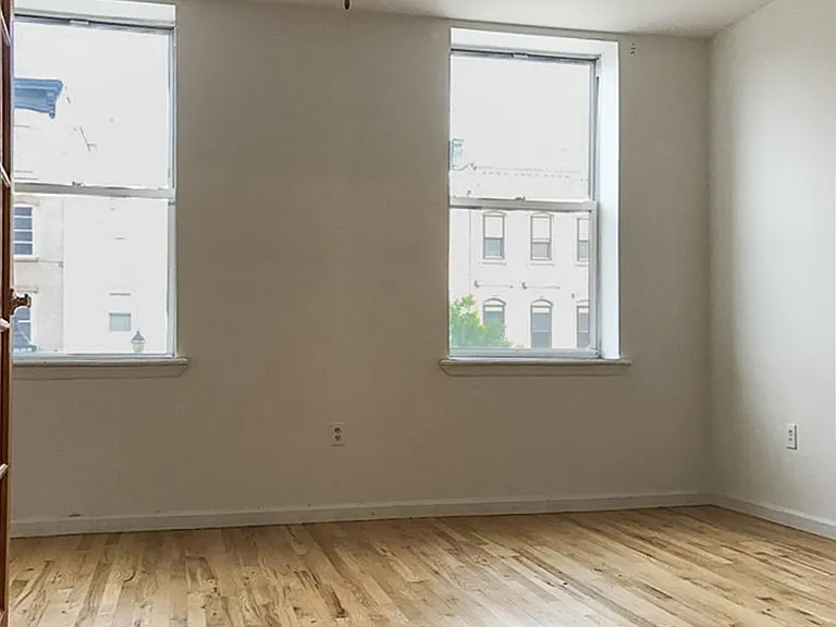 532 Washington St #2S — Photo 5
