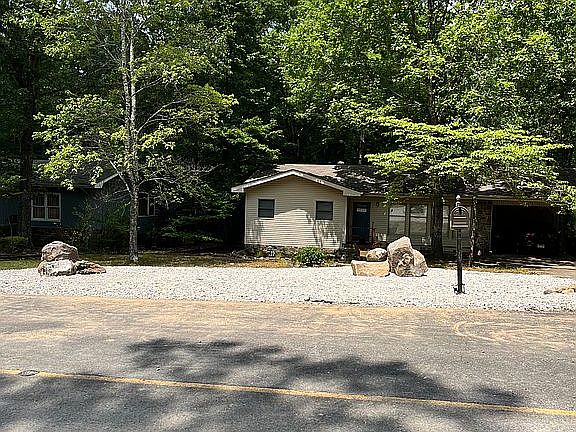 Updated front yard 2022