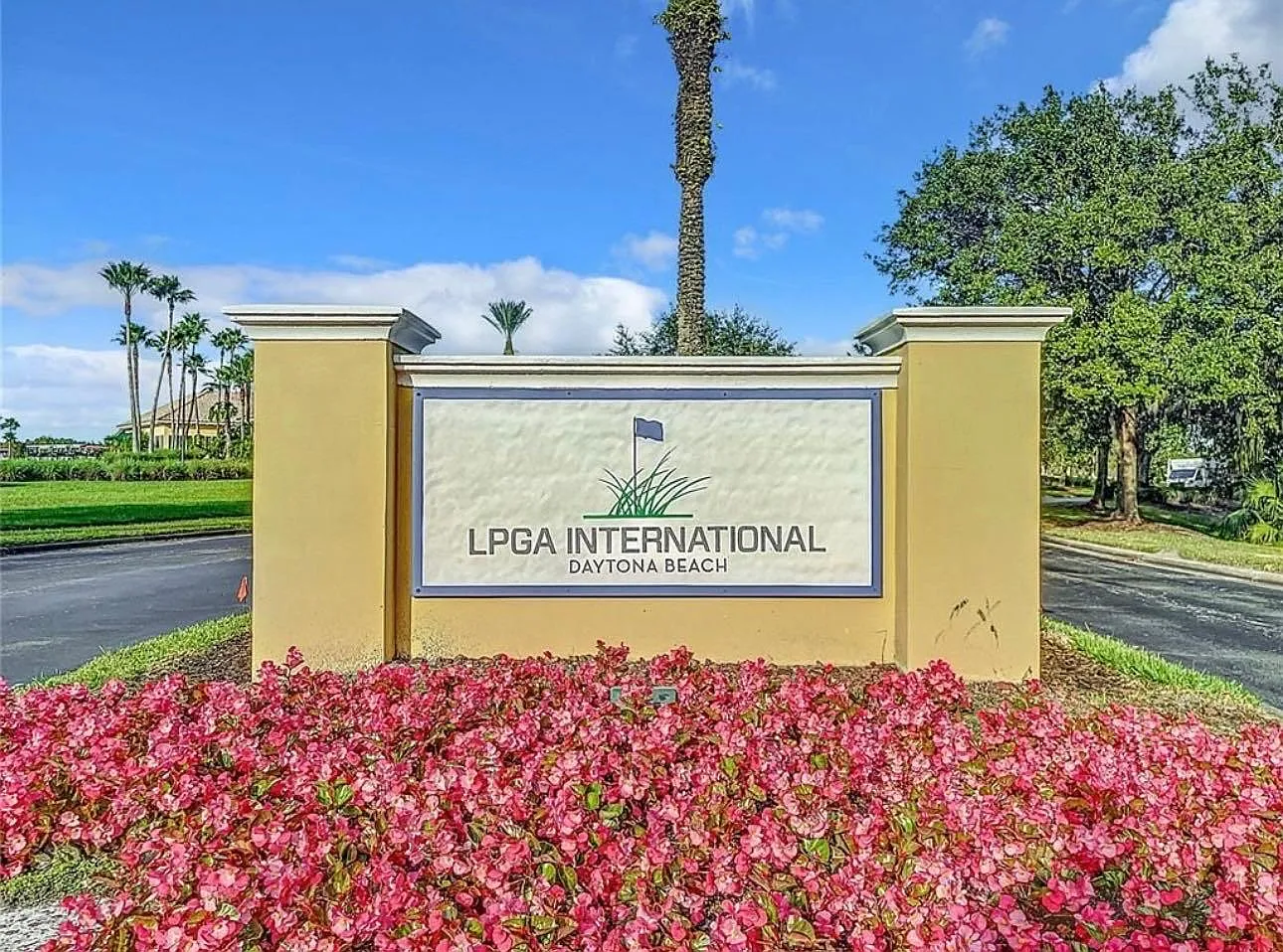 4 bed, 2168 sqft, $2,749 — Photo 3