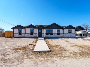 1202 Espaza, Del Rio, TX 78840