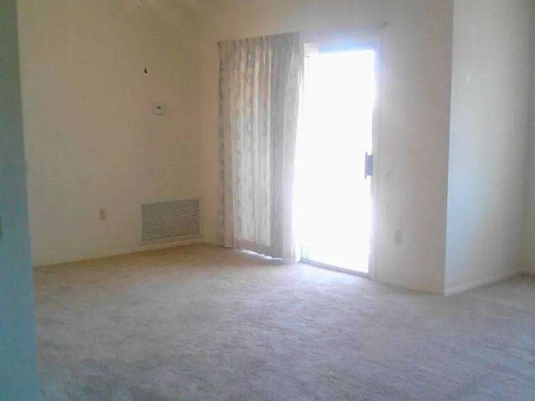 1492 W Belfry Ct — Photo 11