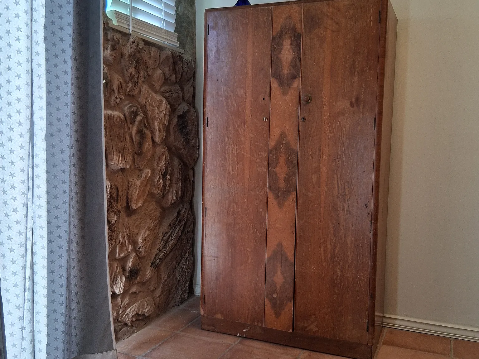 1 bed, 117 sqft, $995 — Photo 4