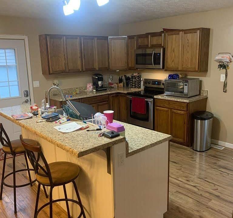 2nd image of 4094 Bardwell Buford Rd