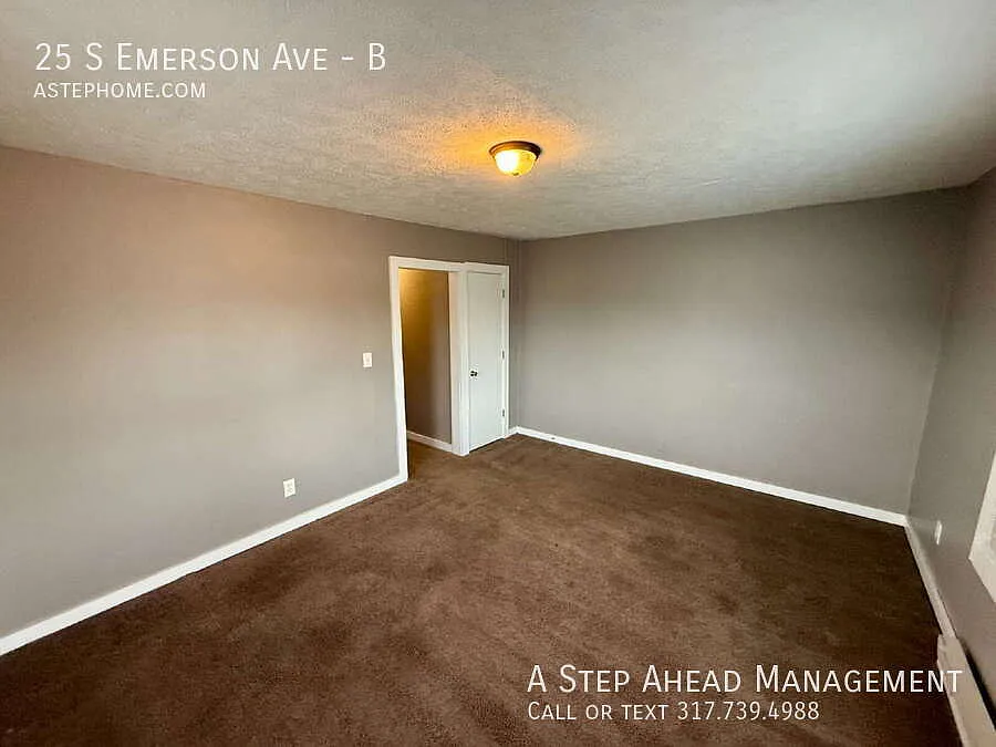 Building Photo - 25 S Emerson Ave #B