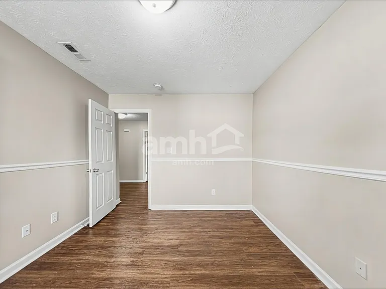 2063 Meridian Springs Ln — Photo 16