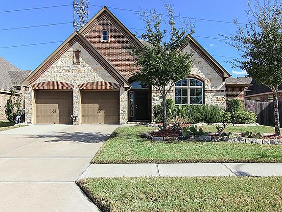2nd image of 2211 Lost Bridge Ln