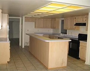3rd image of 1539 Regal Oak Dr