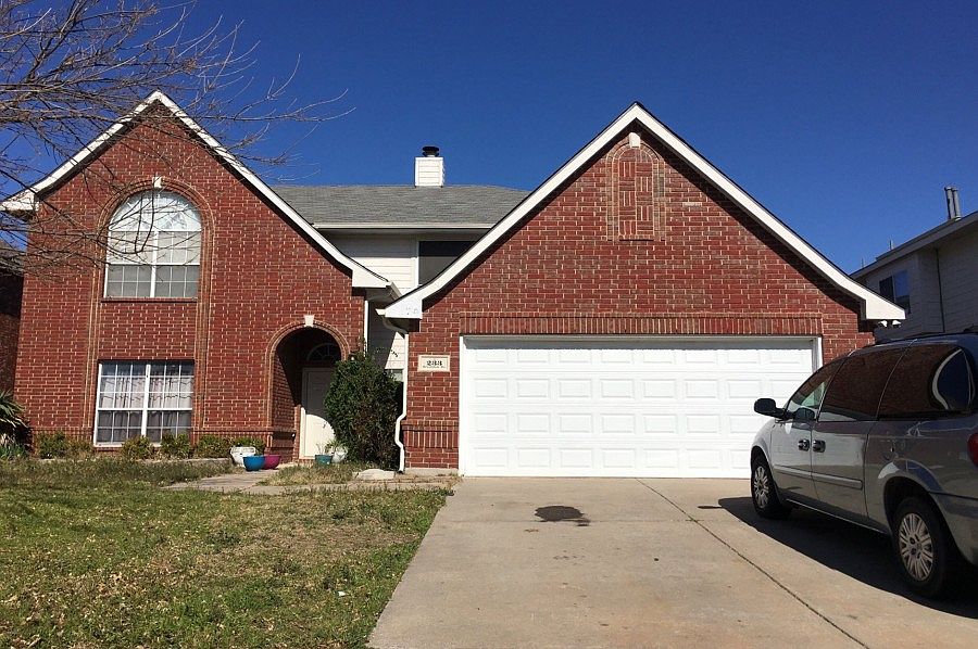 1st image of 233 Brookdale Dr