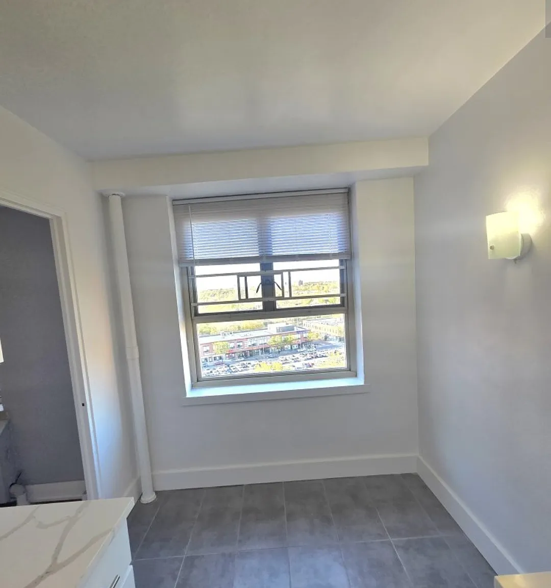 1 bed, 850 sqft, $2,325 — Photo 3