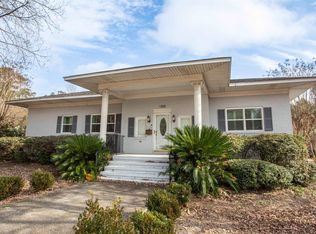 1700 Broad St, Camden, SC 29020