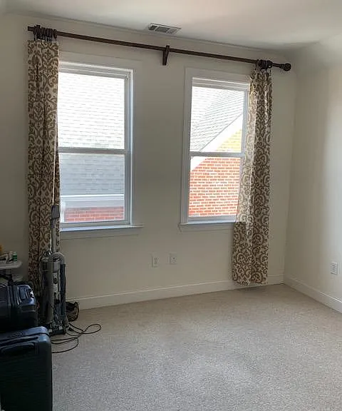 325 Landing Dr — Photo 13