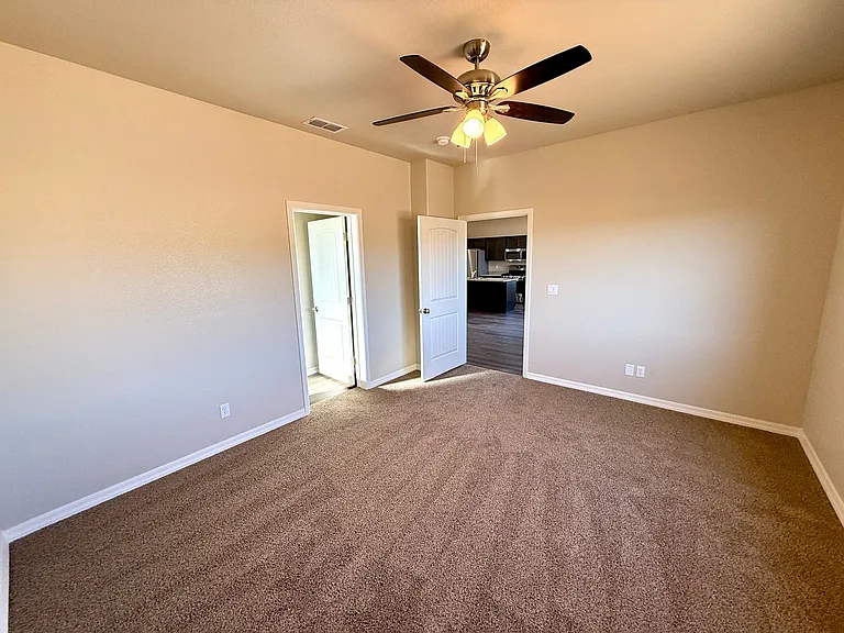 3611 Charleston Loop — Photo 25