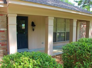 14 Rockridge Dr, Spring, TX 77381
