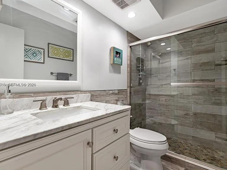 1411 W Fairway Rd #VILLA — Photo 30