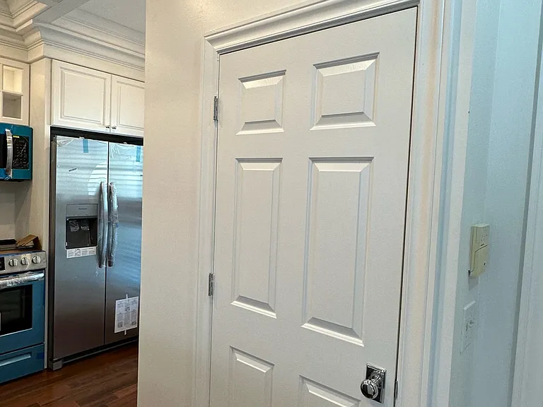553 Water St — Photo 6