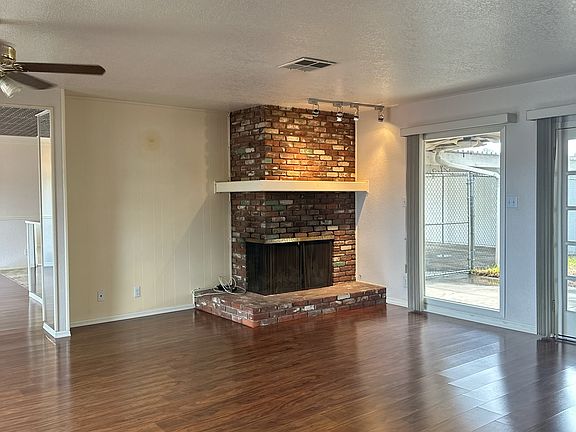 5th image of 5576 Jurupa Ave