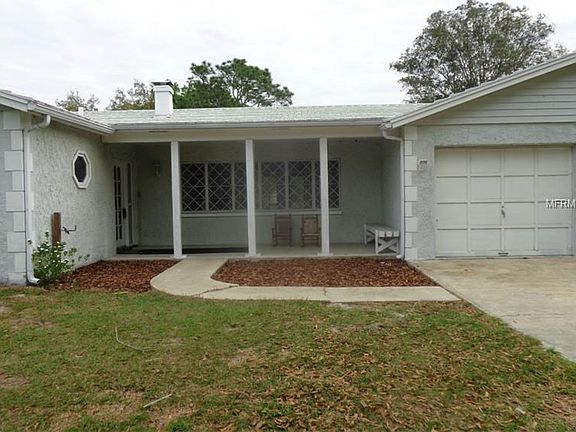 Entry front porch