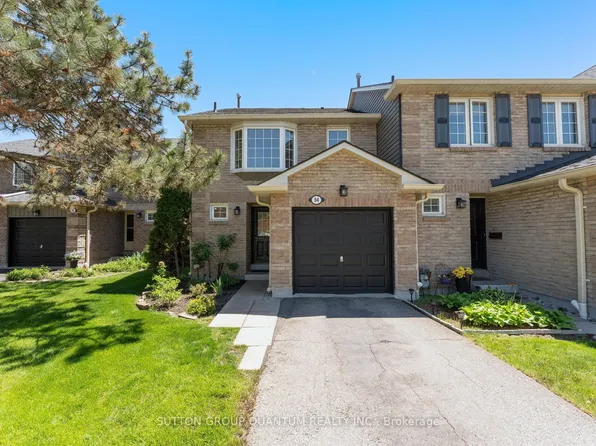 2766 Folkway Dr #94, Mississauga, ON L5L 3M3