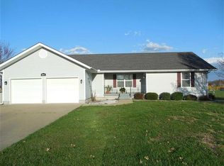 8881 Eland Rd, Neosho, MO 64850