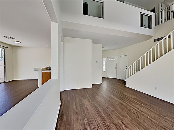 2nd image of 1732 Pomerado Dr