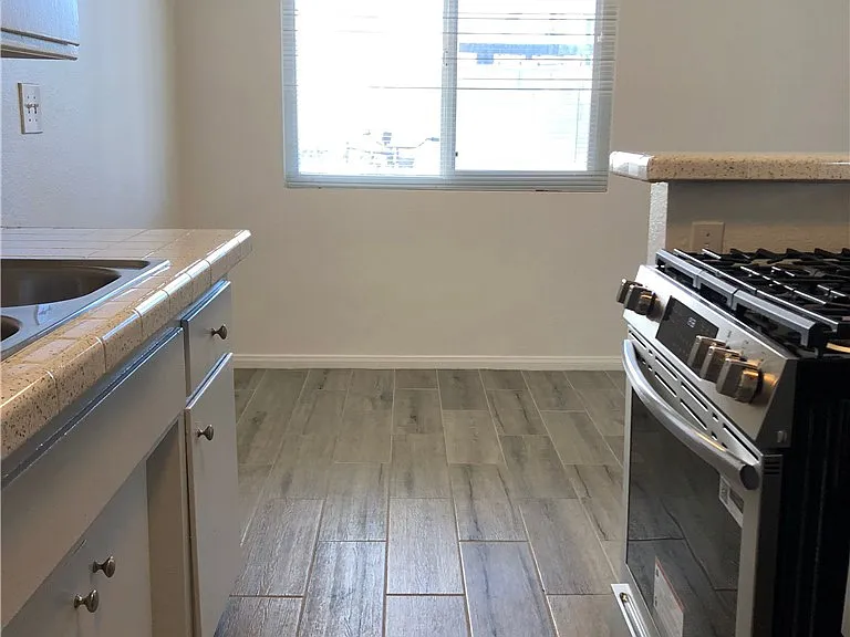 409 California St #1 — Photo 7