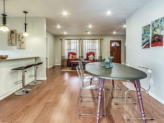 4th image of 1532 NE 45th St