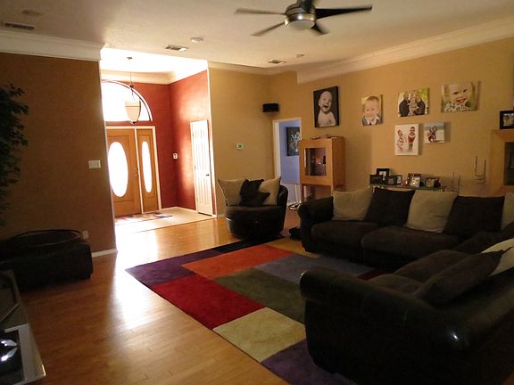 2nd image of 819 Muirfield Dr