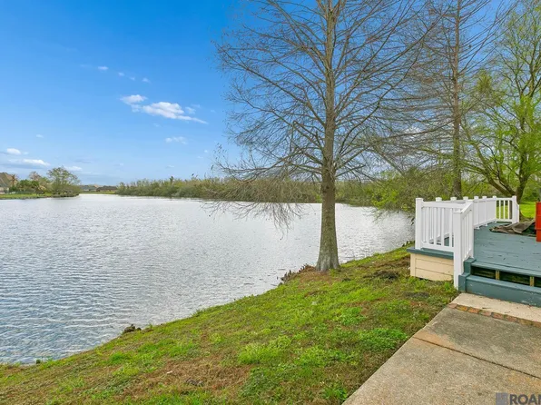 1314 Lake Pointe Ave, Zachary, LA 70791