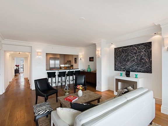 5th image of 732 West End Avenue