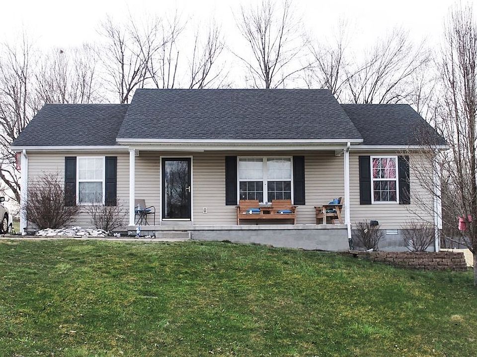 1st image of 105 Boone Dr