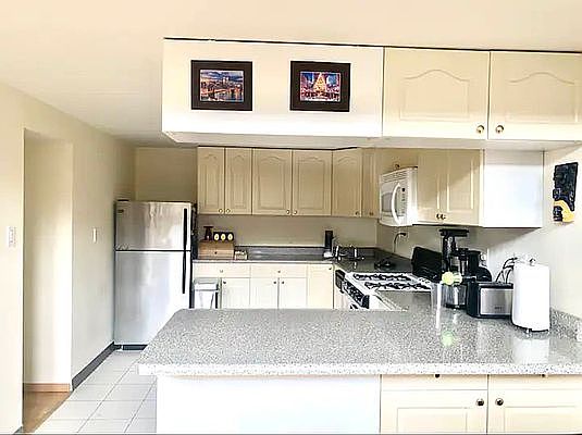 2nd image of 371 Madison St #323