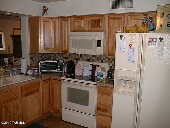 4th image of 7640 N Nathan Hale Ave