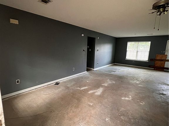 5th image of 505 Briarwood St