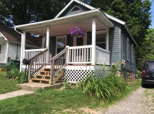 1217 N Lathrop St, Lansing, MI 48912