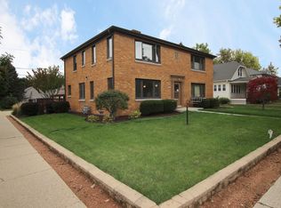 2903 N 74th St, Milwaukee, WI 53210