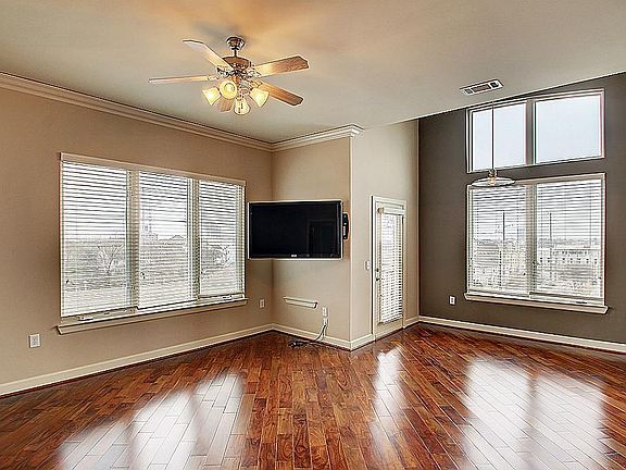 4th image of 100 Willard St APT 47