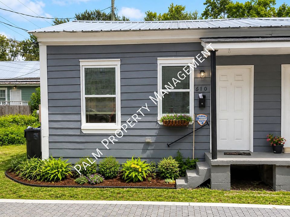 1st image of 610 E Duffy Ln