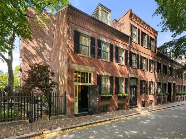 15 Taylor St, Boston, MA 02118