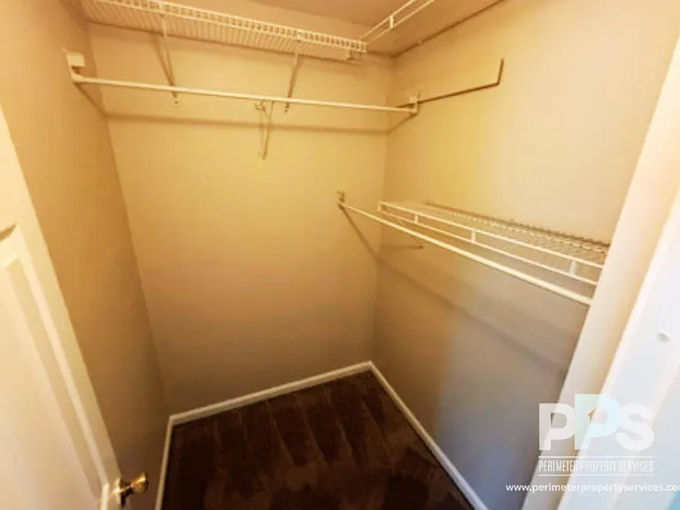 6764 Blackstone Pl — Photo 14