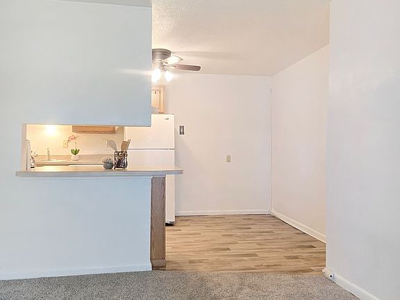 4th image of 502 13th St SE #1