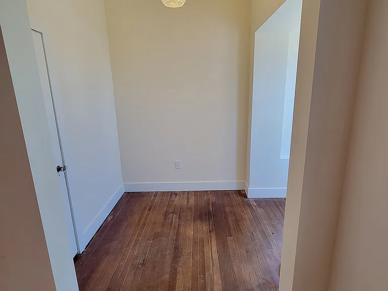 762 Eastern Ave #2 — Photo 22