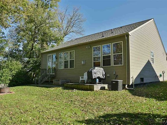 3rd image of 7250 Natalie Dr