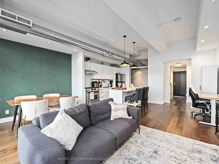 233 Carlaw Ave #814 — Photo 7