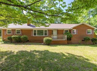 550 E Stadium Dr, Eden, NC 27288