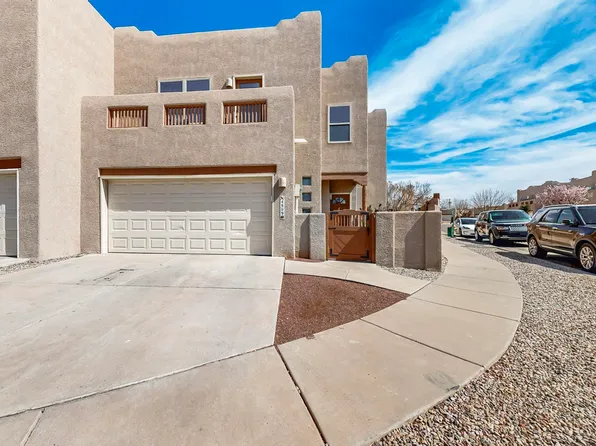 4809 Sun Cove Rd NE, Albuquerque, NM 87110