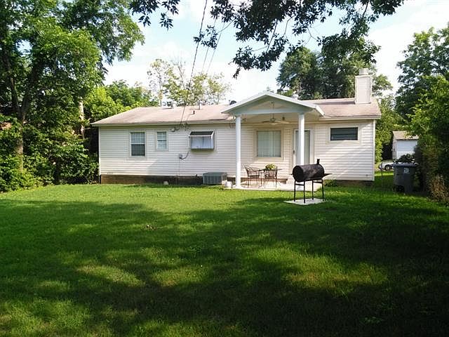 2nd image of 775 Fairwood Dr
