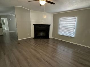 1809 Sheila Dr, Azle, TX 76020