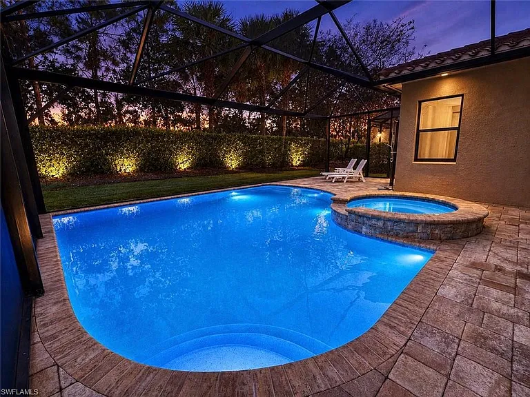 13728 Luna Dr — Photo 2