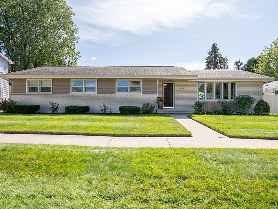 1st image of 119 Lynn Dr