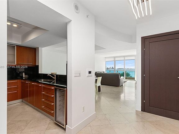 4th image of 1331 Brickell Bay Dr APT 1109